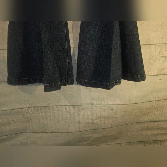 Wrangler Women's Retro High Rise Flare Bell Bottom Jeans Size 31x30 - Picture 7 of 12